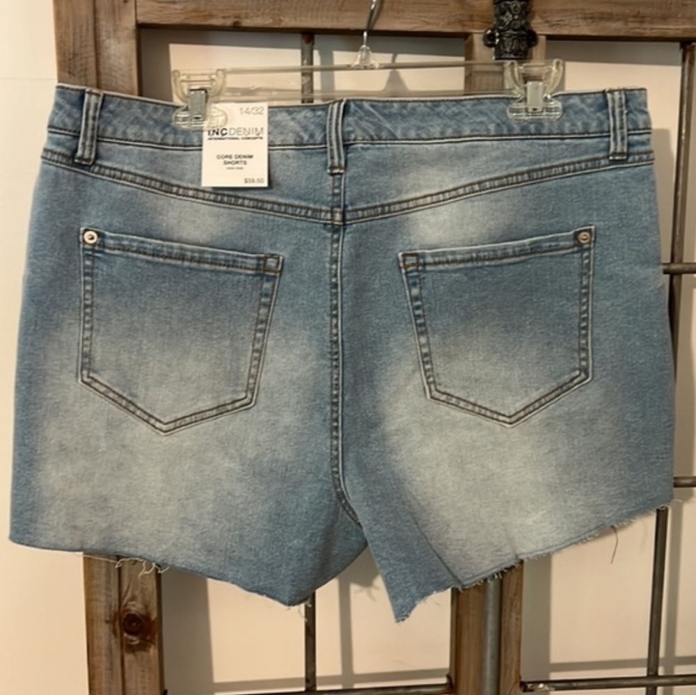 INC International Concepts Light Blue Denim Jean Shorts - Picture 3 of 7
